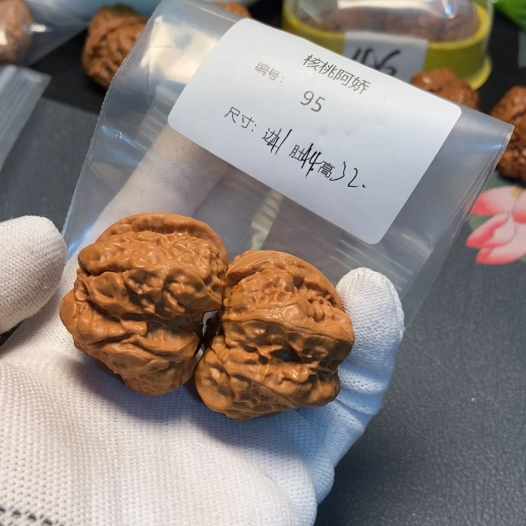 文玩核桃吊坠落***风蛤蟆