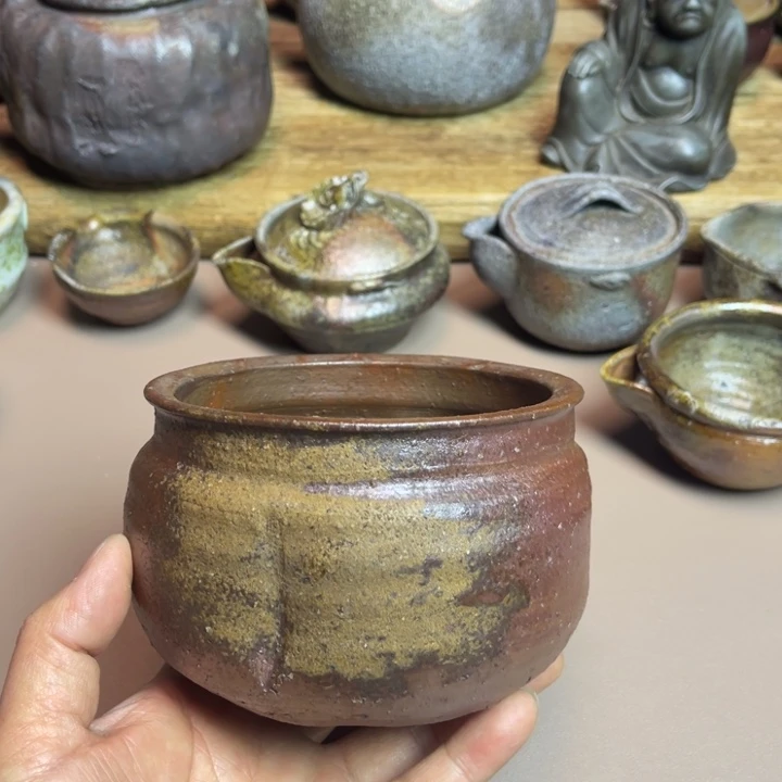 藤原启. 建水. 备前烧