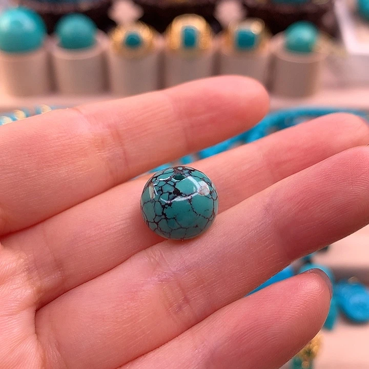 绿松石配饰未镶嵌