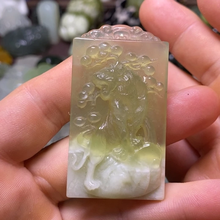 岫玉未镶嵌岫玉颈饰