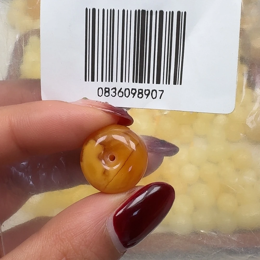 琥珀未镶嵌裸石悠悠