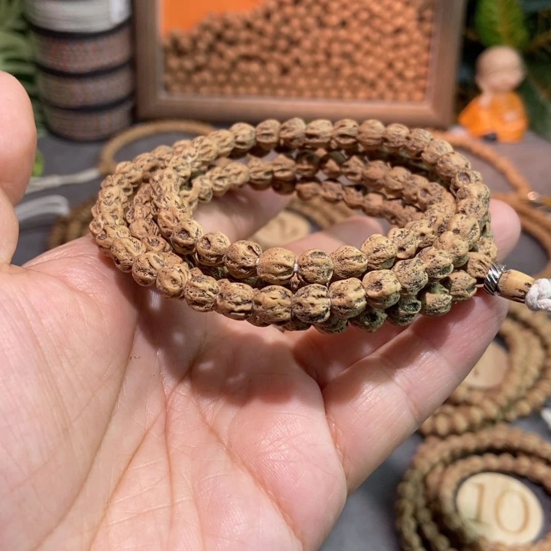 柏香籽/百香籽吊坠M**M