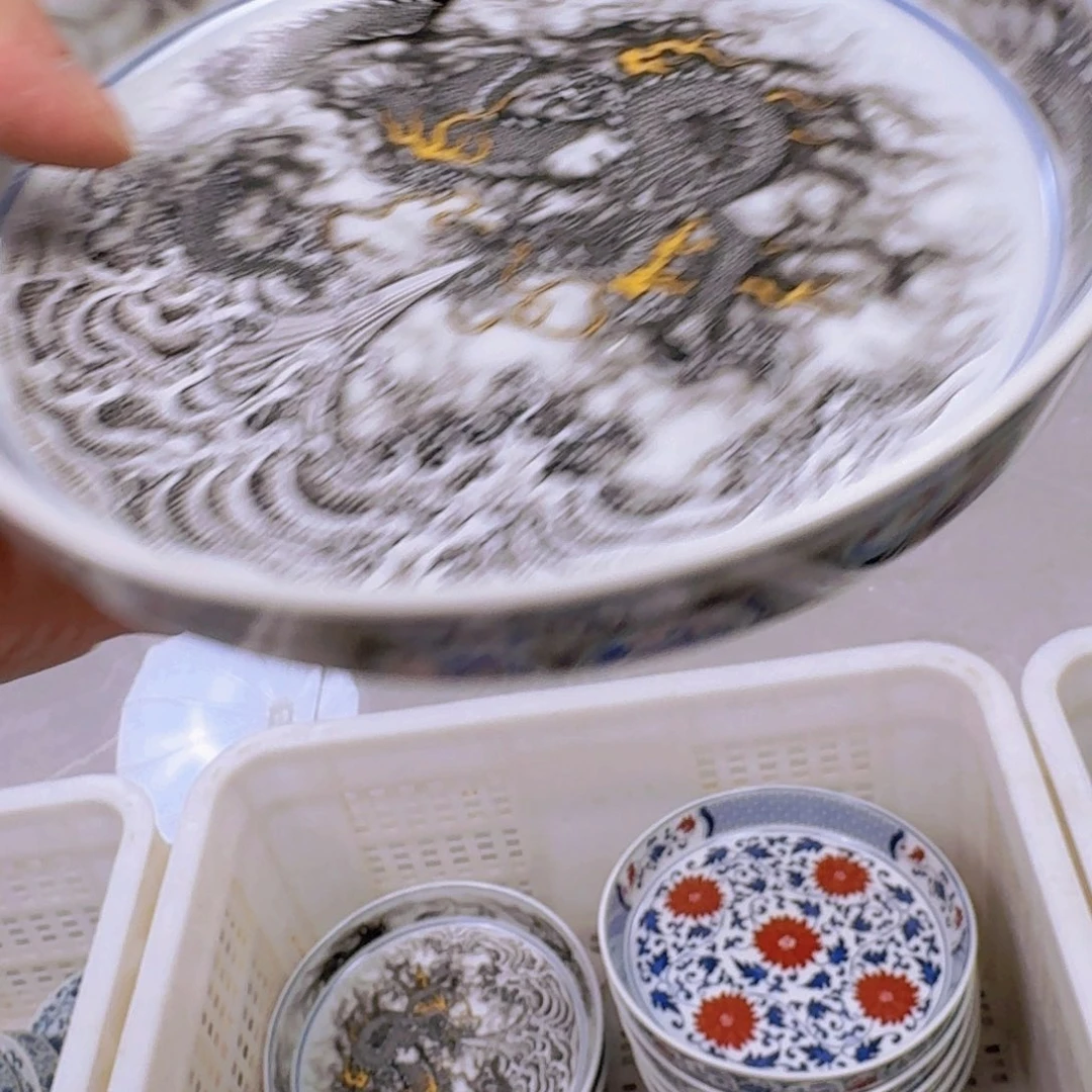 瓷片墨龙吸水大壶乘景德镇