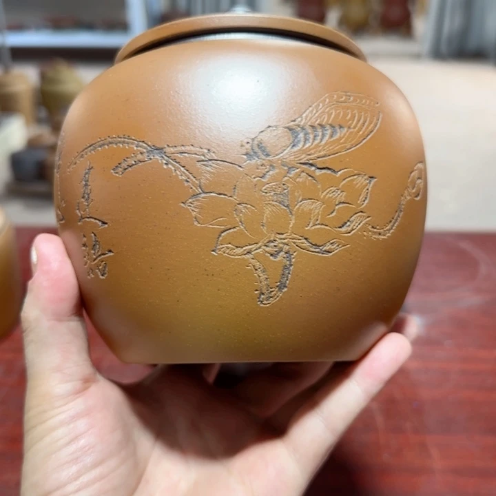 我***哥紫砂茶叶罐。。。。。。。。