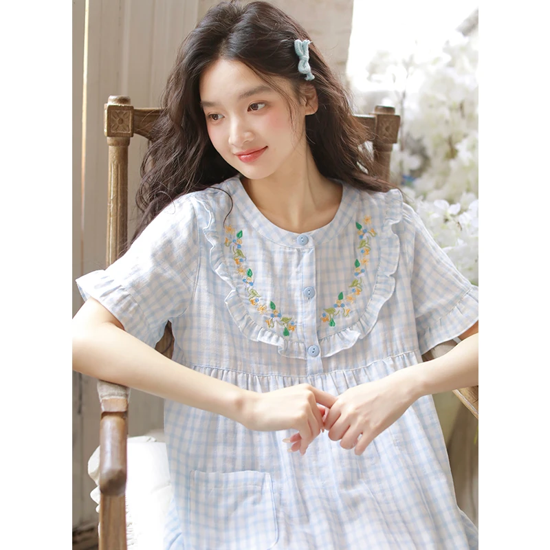 春夏纯棉女士圆领睡裙刺绣简约短袖宽松双层纱中长款睡裙