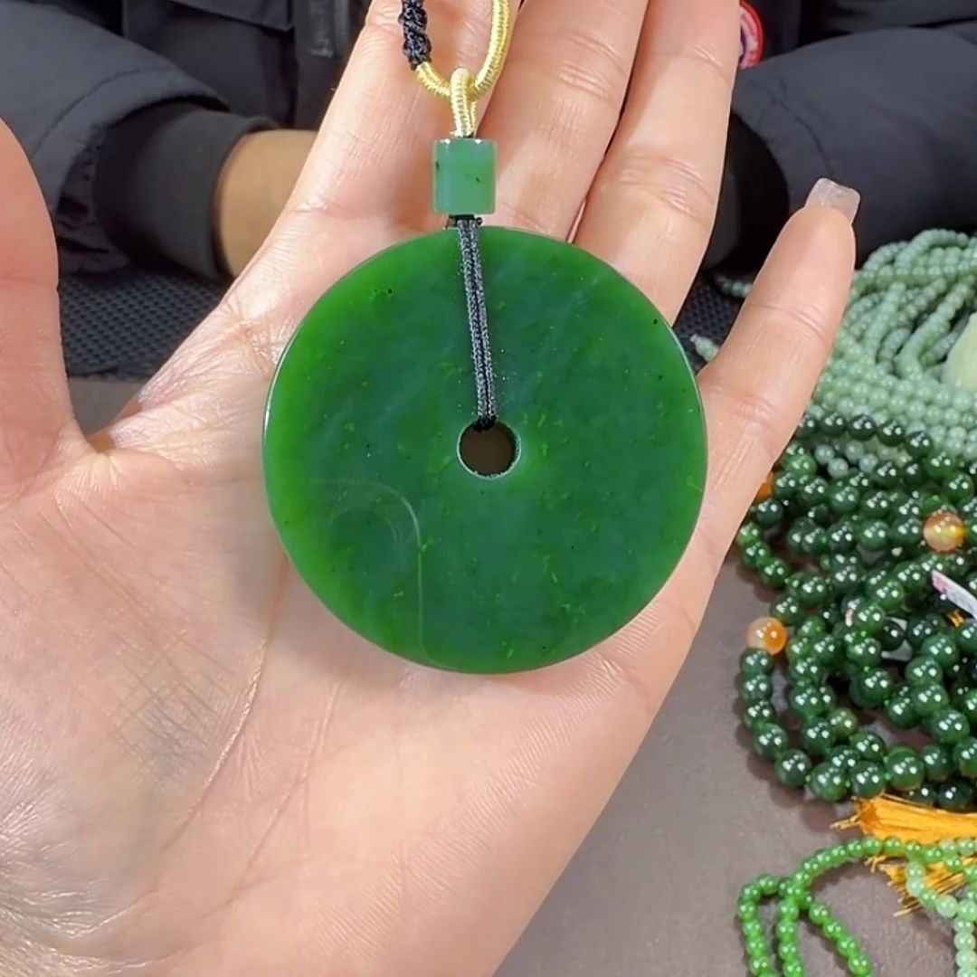和田玉（碧玉）未镶嵌颈饰