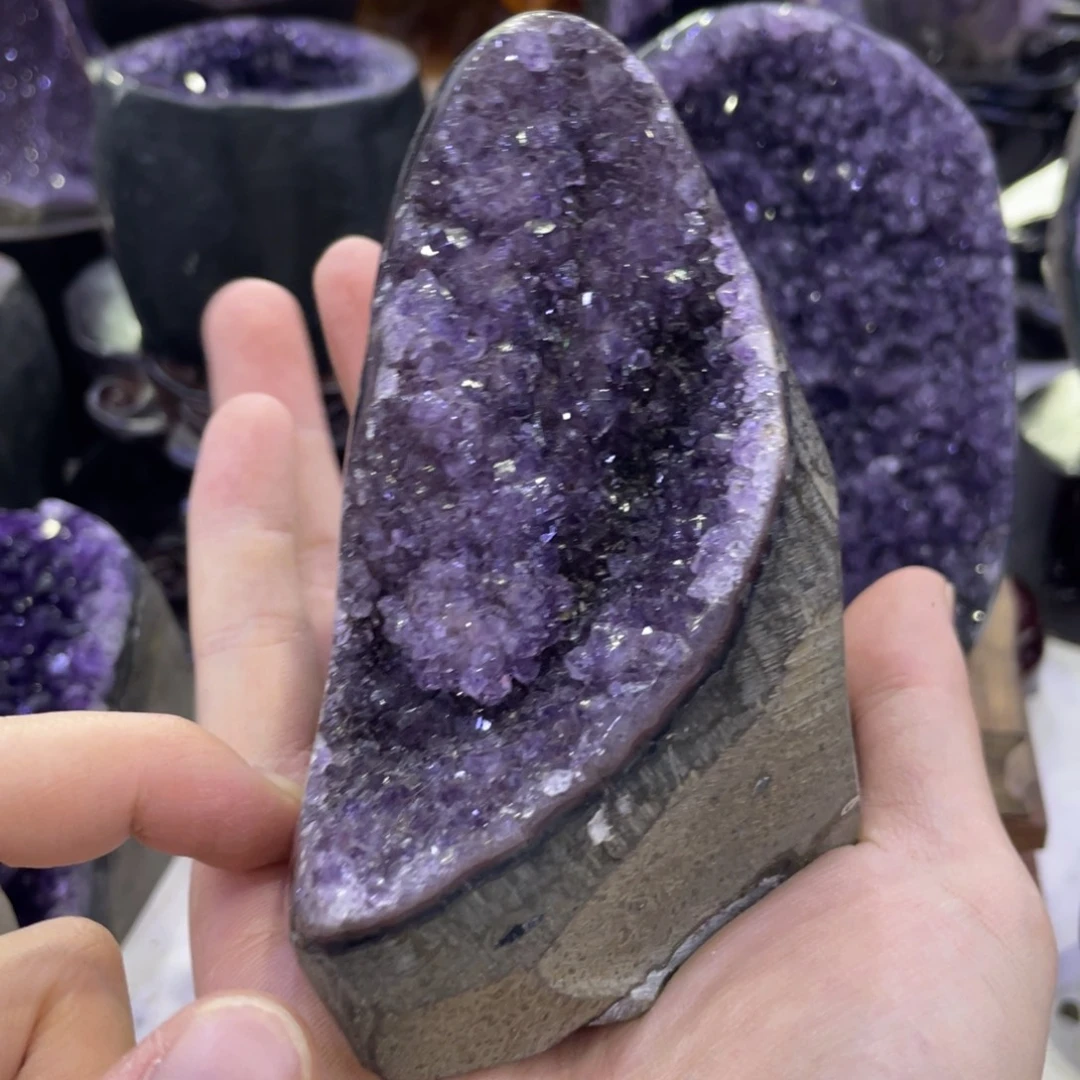 水晶未镶嵌珠宝半成品