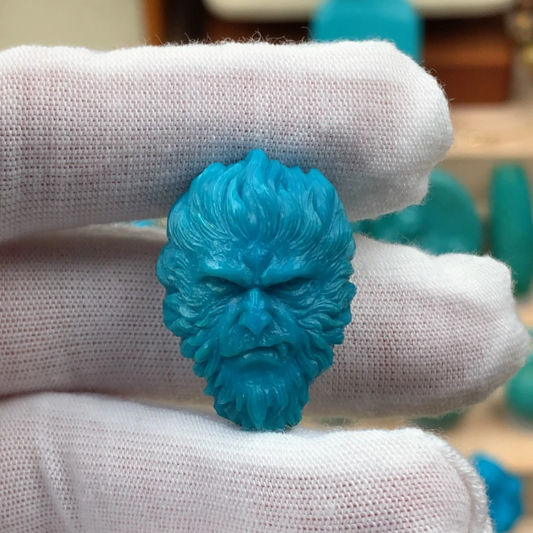 绿松石未镶嵌斗战胜佛