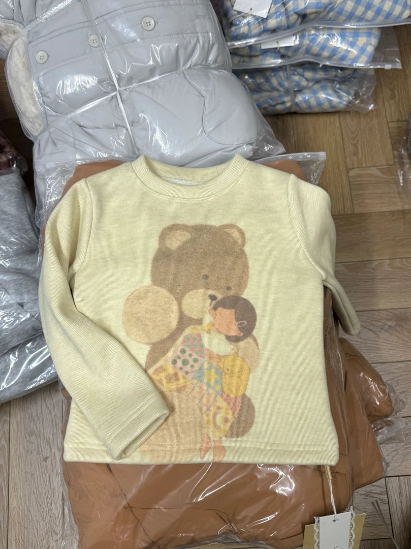 秋冬冬宝宝保暖上装上衣休闲风加厚加绒长袖T恤打底衫