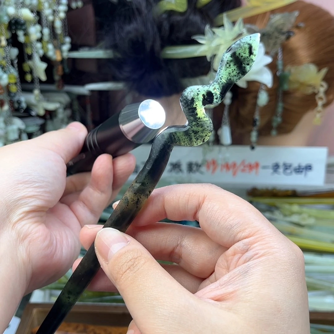 蛇纹石玉发饰未镶嵌长度21.5左右