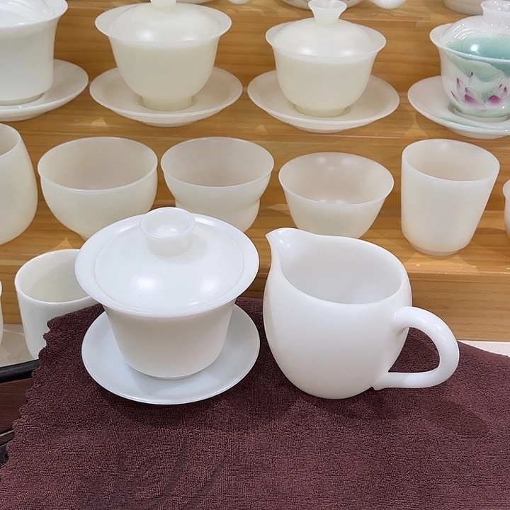 璞玉素烧马蹄盖碗150-111111