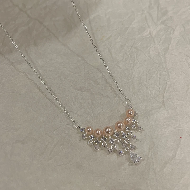 铜合金项链 镶钻水滴贝珠流苏锁骨链轻奢小众高级感颈链配饰7036