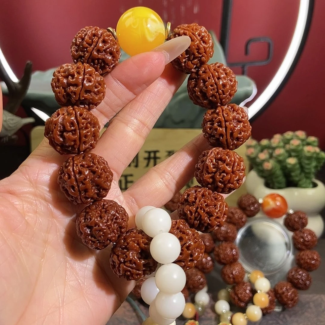 金刚菩提吊坠522。               