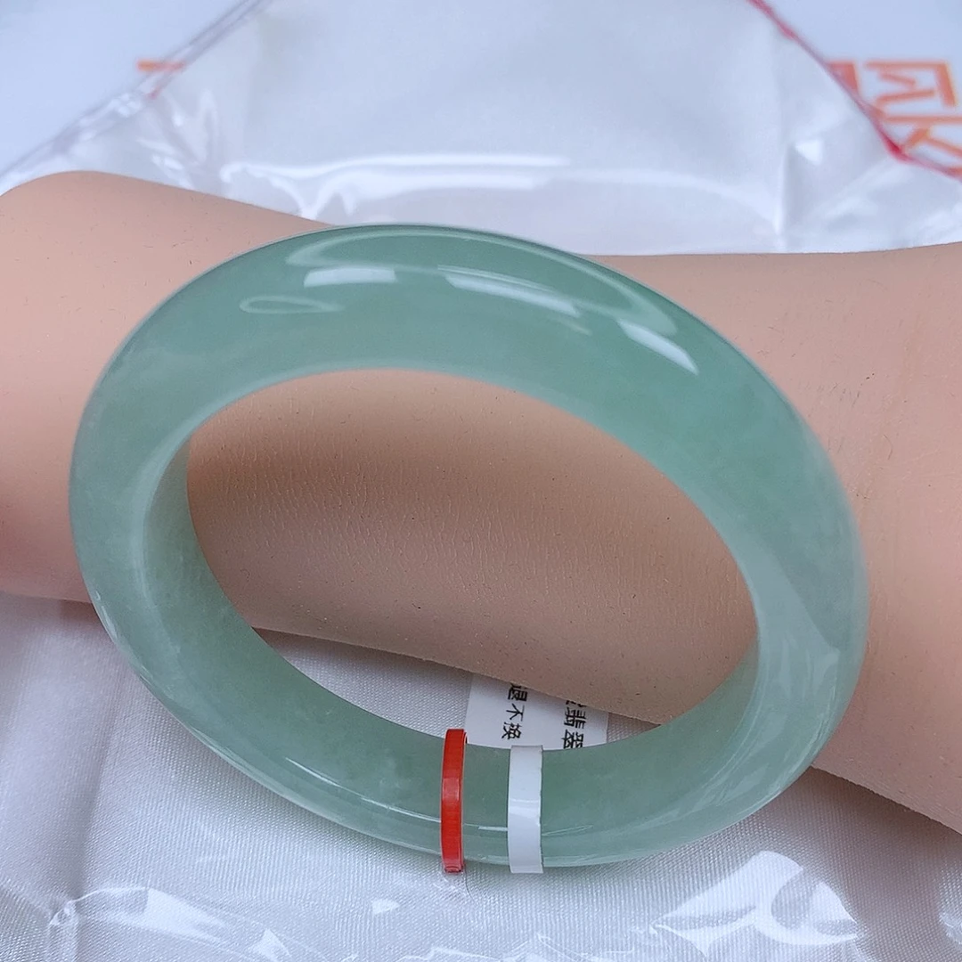 【闪购商品】未镶嵌手镯翡翠，51