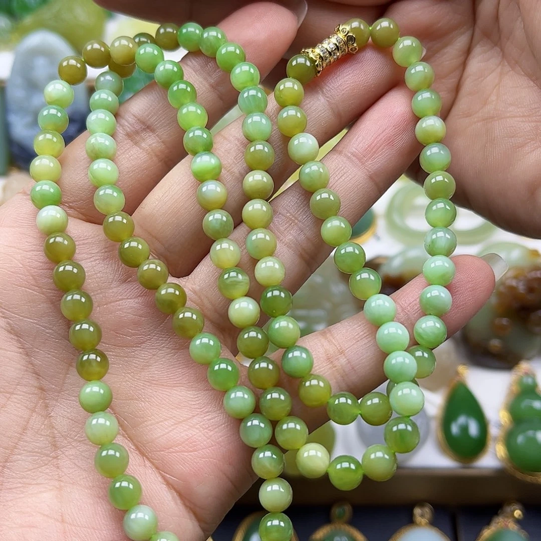 和田玉未镶嵌项链