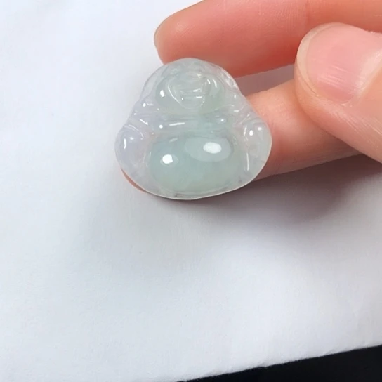 翡翠未镶嵌颈饰缅甸A货，每天下午1点半开播