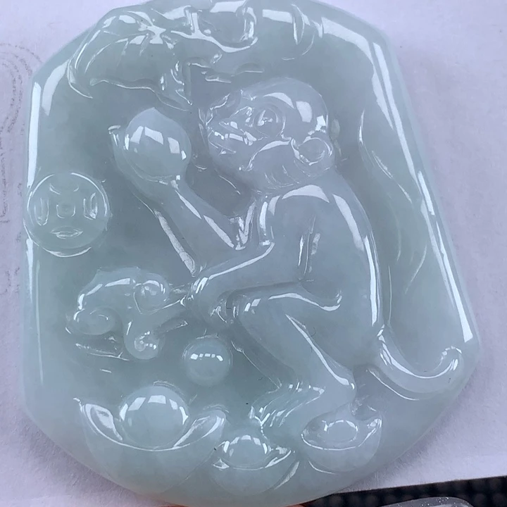 颈饰未镶嵌翡翠猴牌吊坠