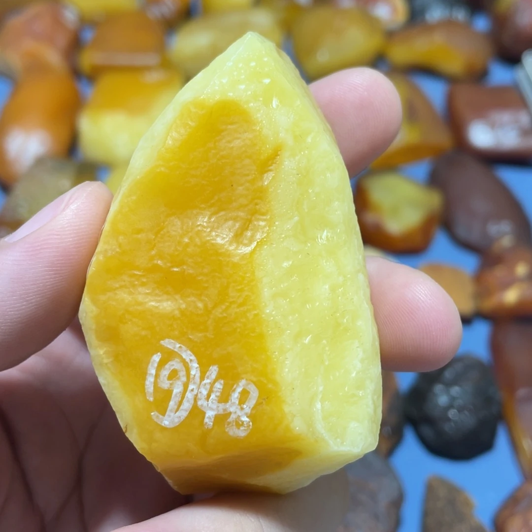 未镶嵌定制蜜蜡水滴蛋面盾牌菱形随形吊坠手把件