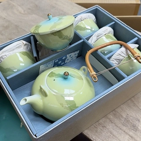 瓷器。瓷器。瓷器。