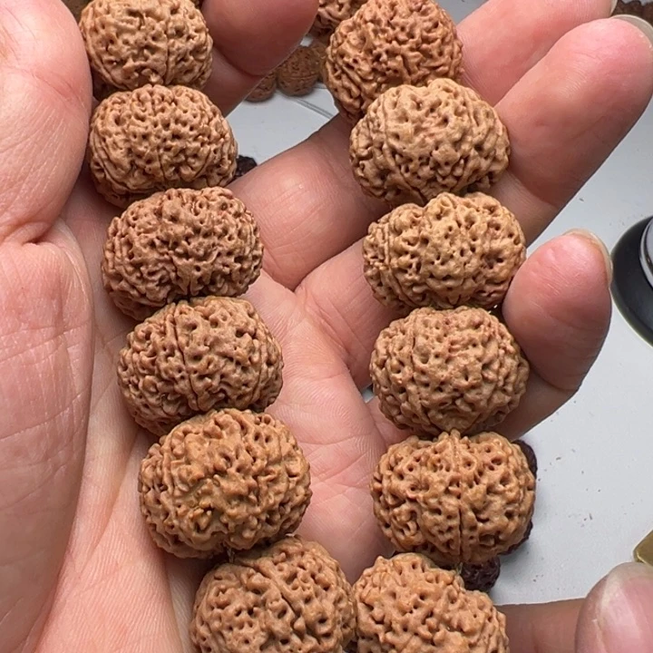 金刚菩提吊坠6瓣22矮壮蜂窝