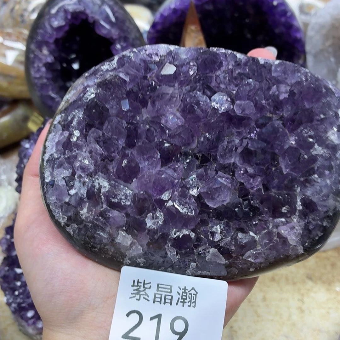 未镶嵌水晶大型摆件（非配饰）