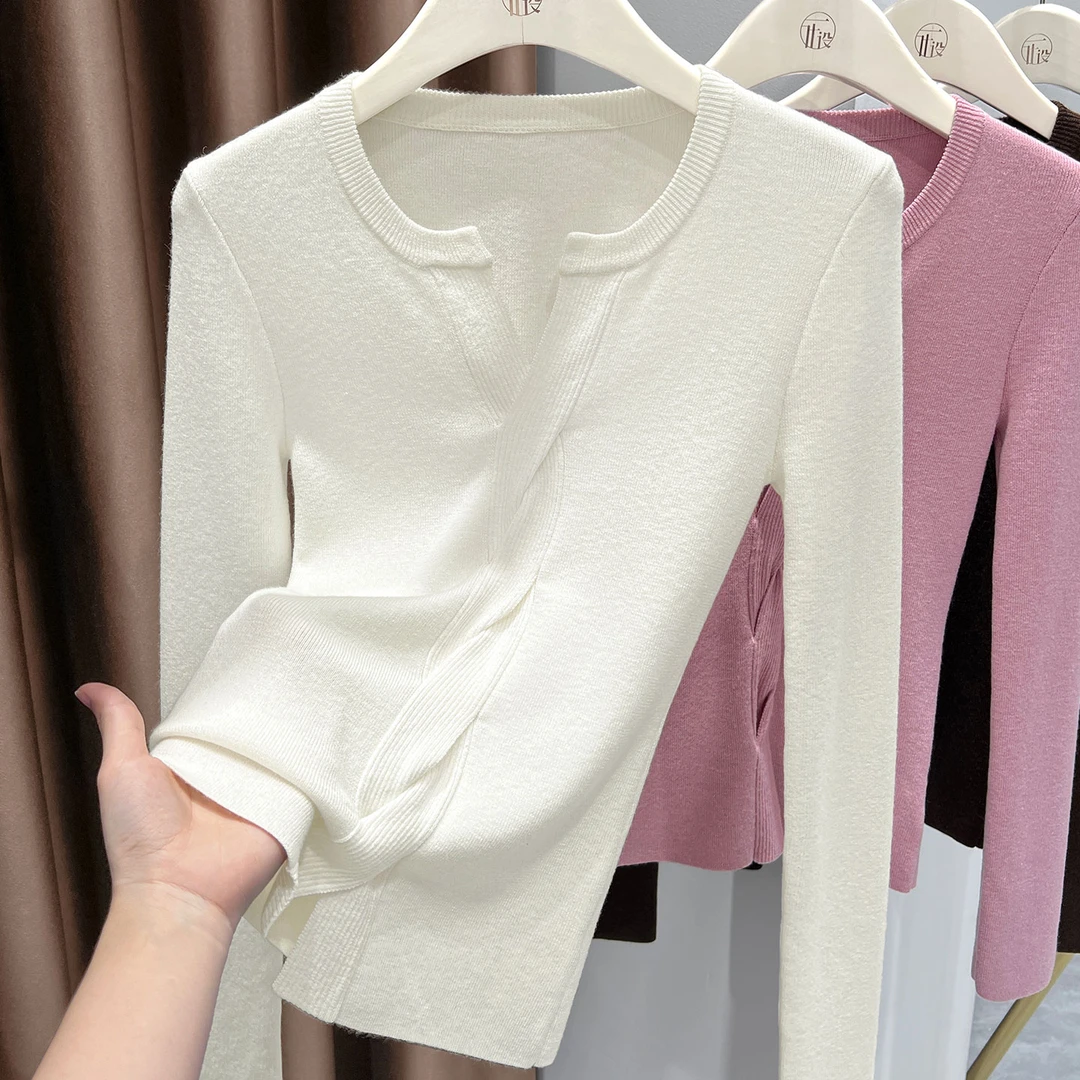 秋冬新款V领长袖打底衫设计感白色交叉扭结上衣女小众外穿针织衫