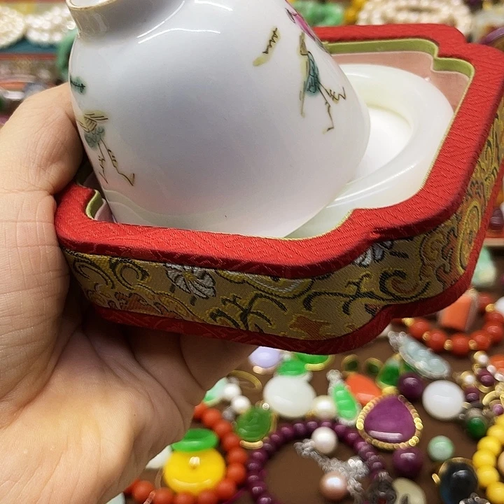 九***儿青花彩绘小主人杯子