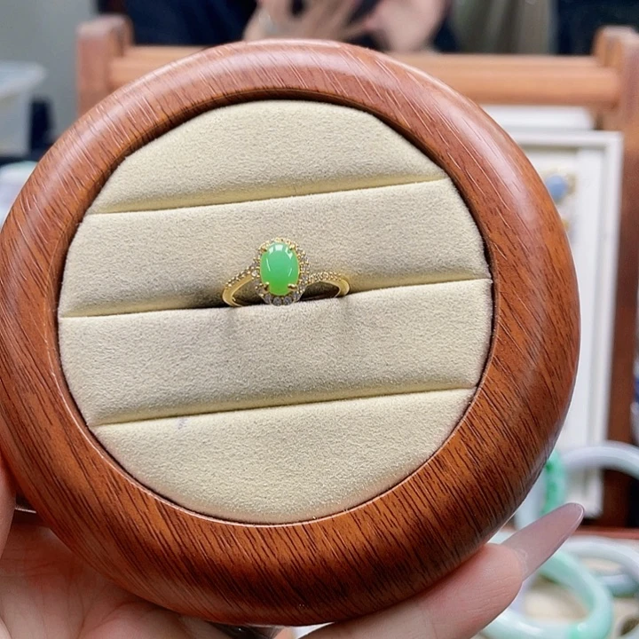 翡翠未镶嵌颈饰天然翡翠Ａ货