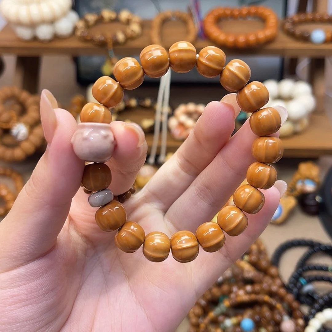 猴头核桃手串你**喽搭配蜂蜜罐头