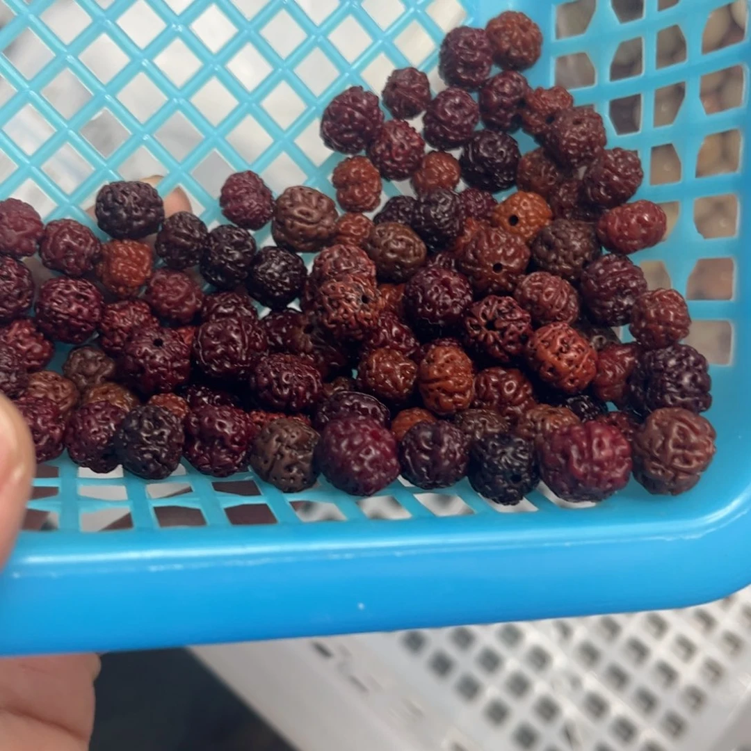 【闪购商品】白玉菩提吊坠芳*儿金刚锅底微瑕