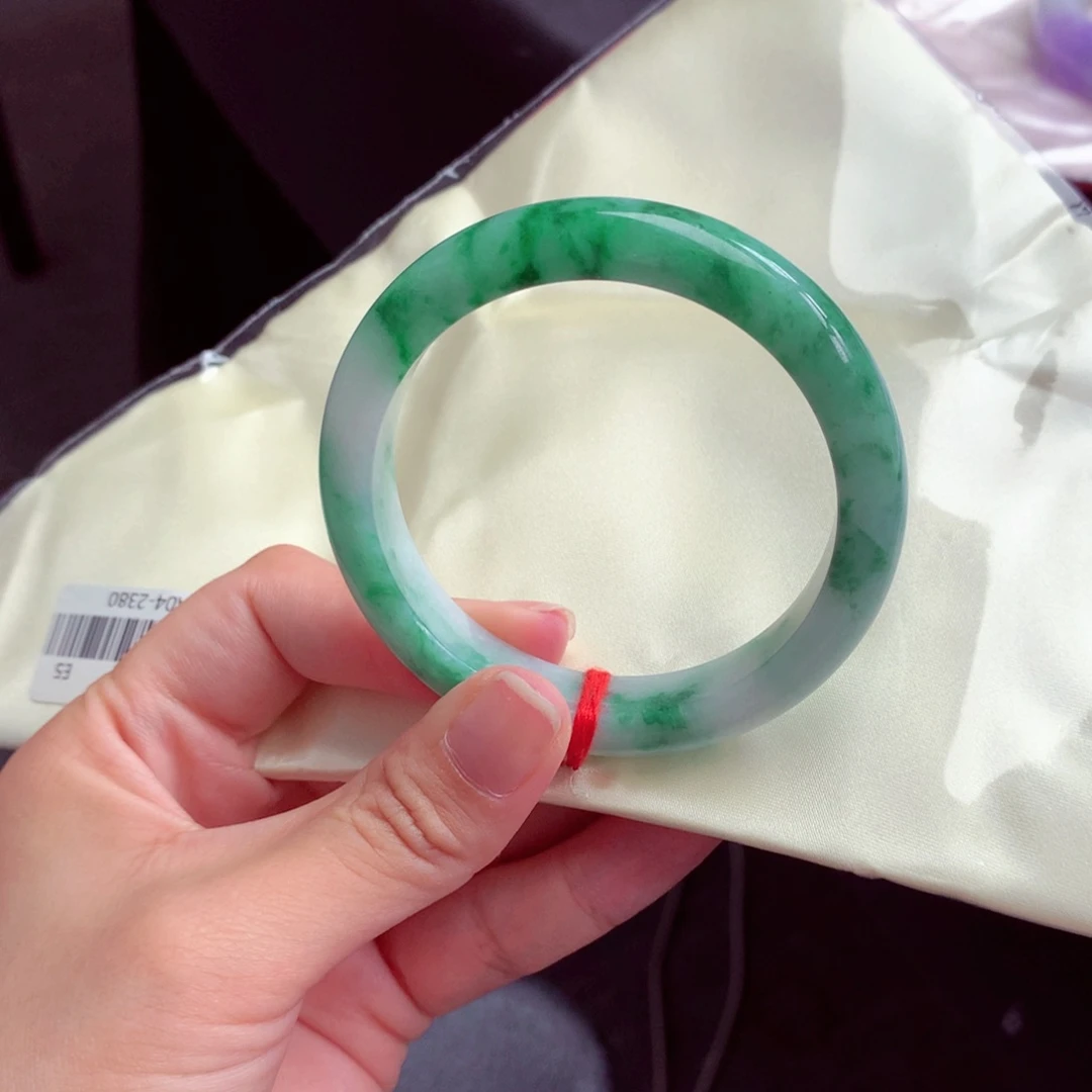 翡翠未镶嵌手镯翡翠