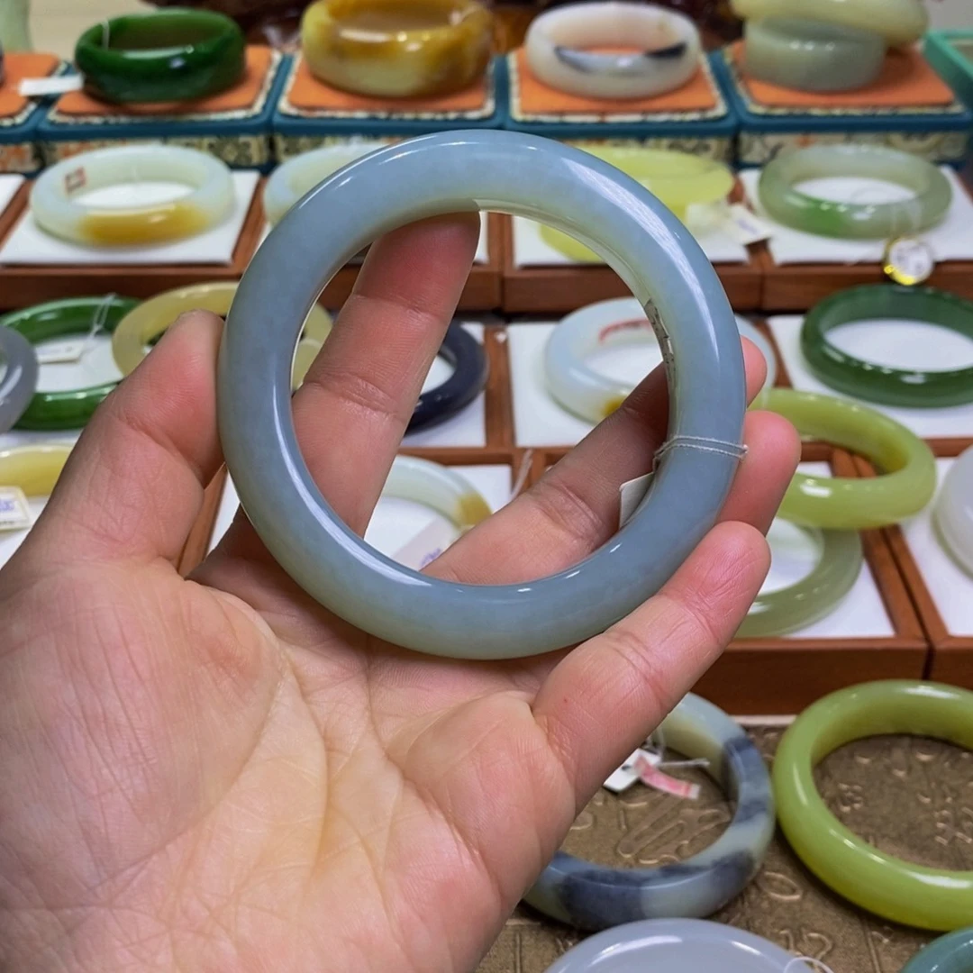 和田玉手镯未镶嵌新疆且末蓝60.61