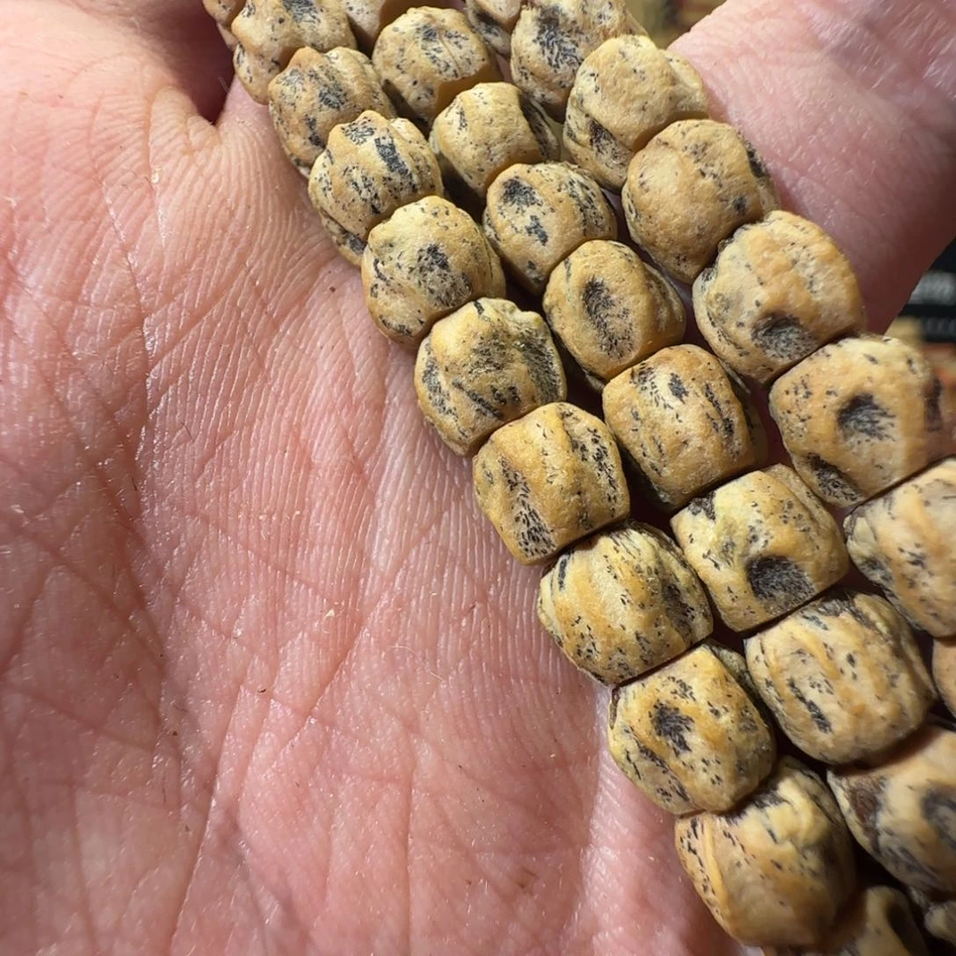 柏香籽/百香籽吊坠王*心