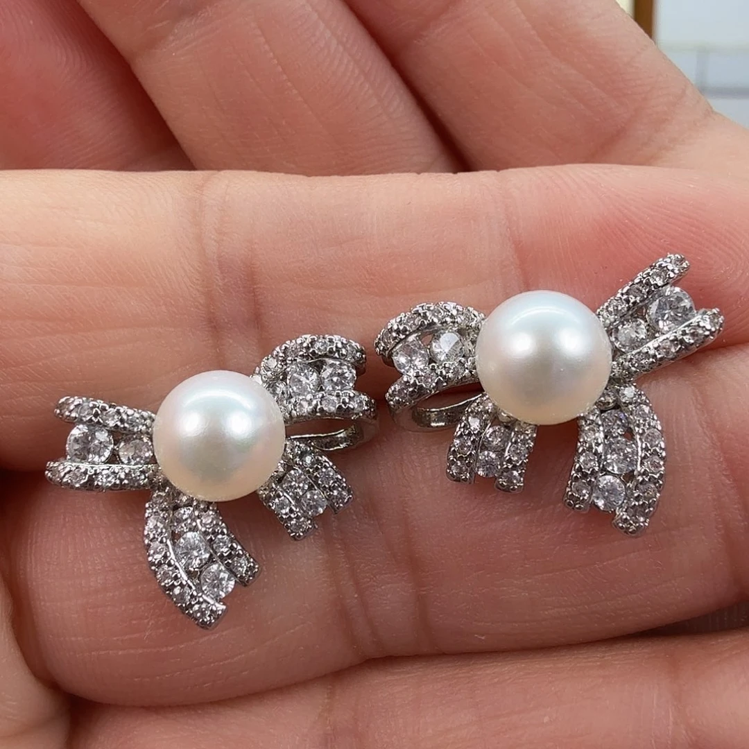 淡水珍珠耳饰未镶嵌