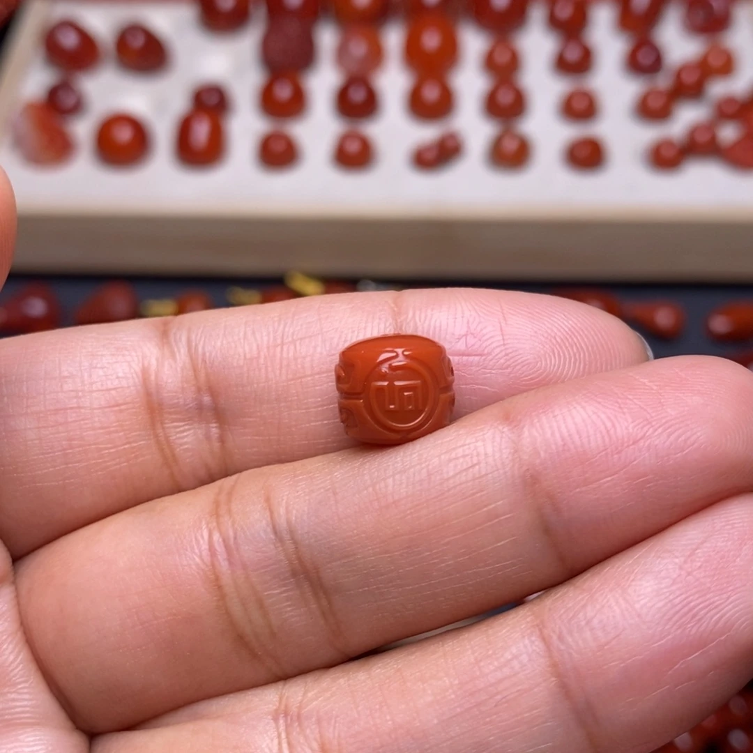 南红玛瑙配饰未镶嵌老*配饰