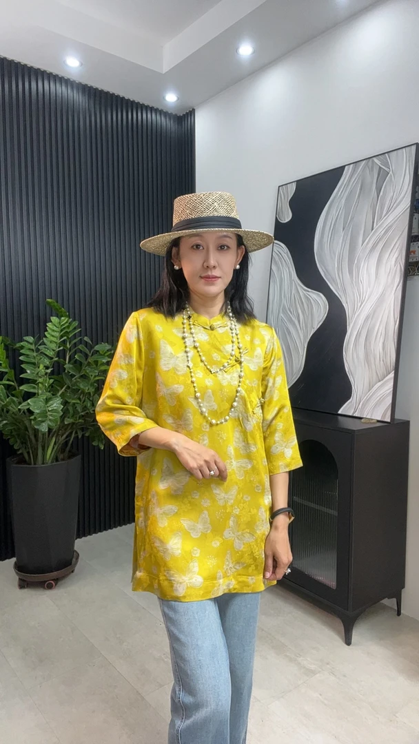 炫云裳【鎏金蝴蝶】新中新春夏款斜襟立领盘扣提花上衣