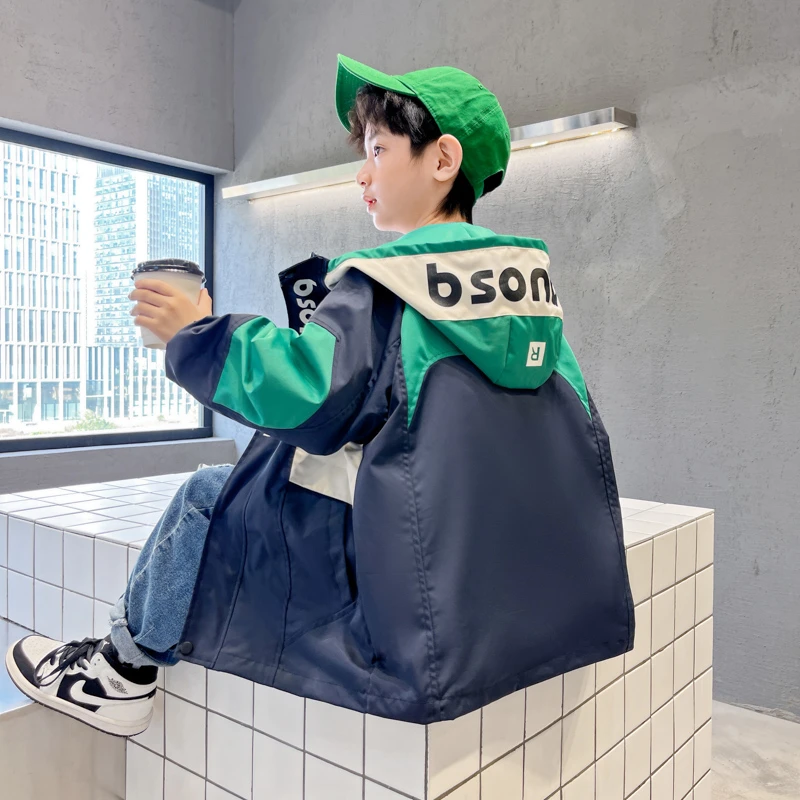 春秋季拼色连帽外套2025新款男童网红炸街酷帅【百岁童】ZYBE303
