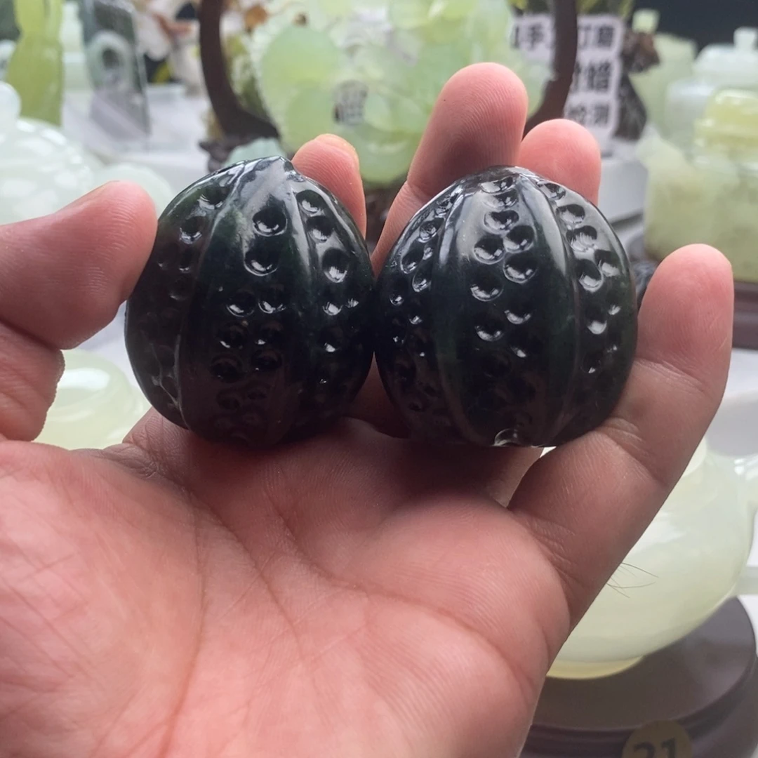 未镶嵌岫玉四大名玉手把件