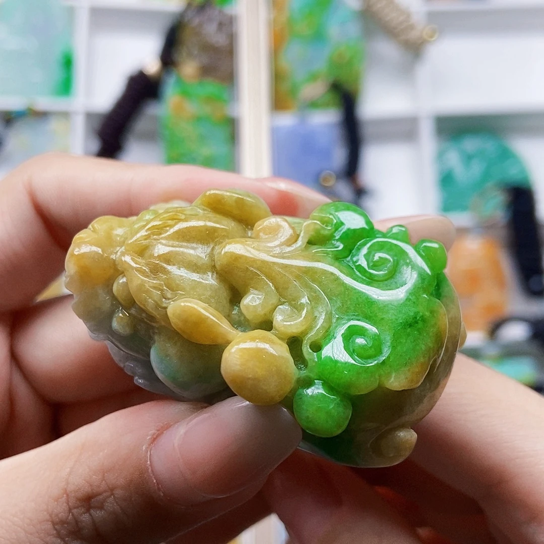 定制翡翠未镶嵌天然翡翠A货