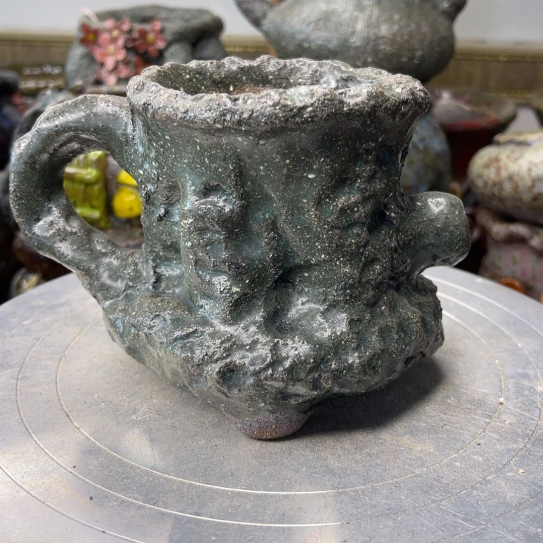 红陶粗砂陶瓷花盆