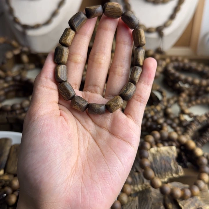 T***O沉香碎屑沉香奇楠沉香树心油09规格单圈8g+