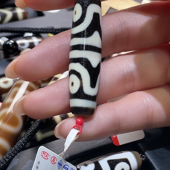 山***公玛瑙/玉髓（覆膜）未镶嵌颈饰