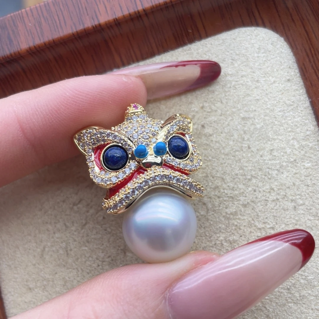 未镶嵌海水珍珠胸饰S13