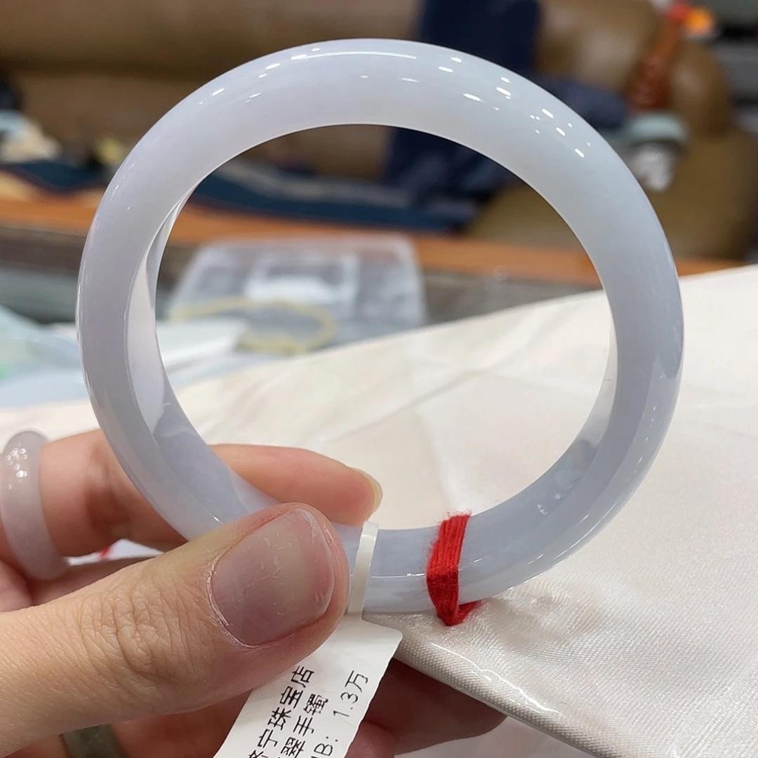 翡翠未镶嵌手镯翡翠手镯