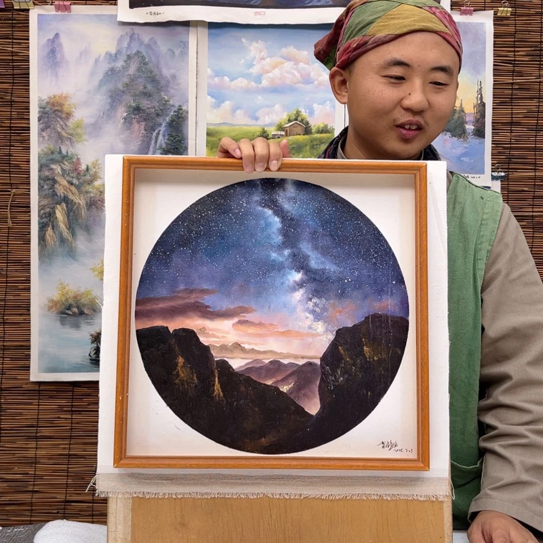油画行路人小院绘画作品竞拍