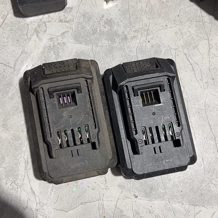 坏的两块1111111111