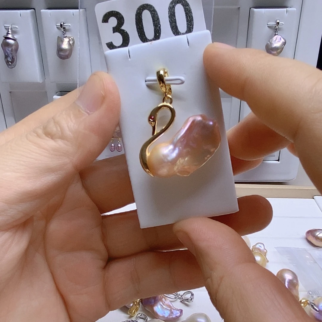 颈饰未镶嵌淡水珍珠