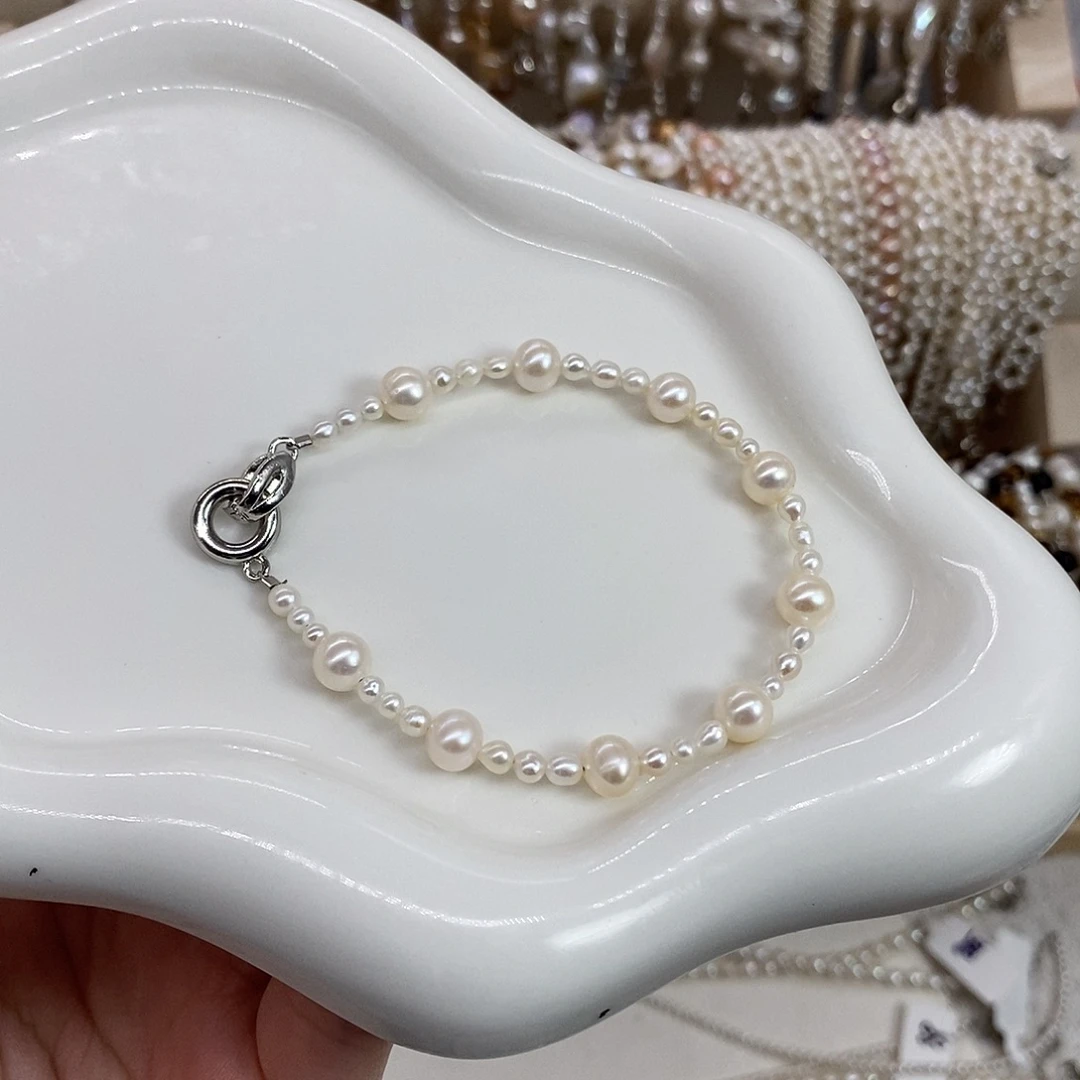 银S925镶嵌耳饰淡水珍珠