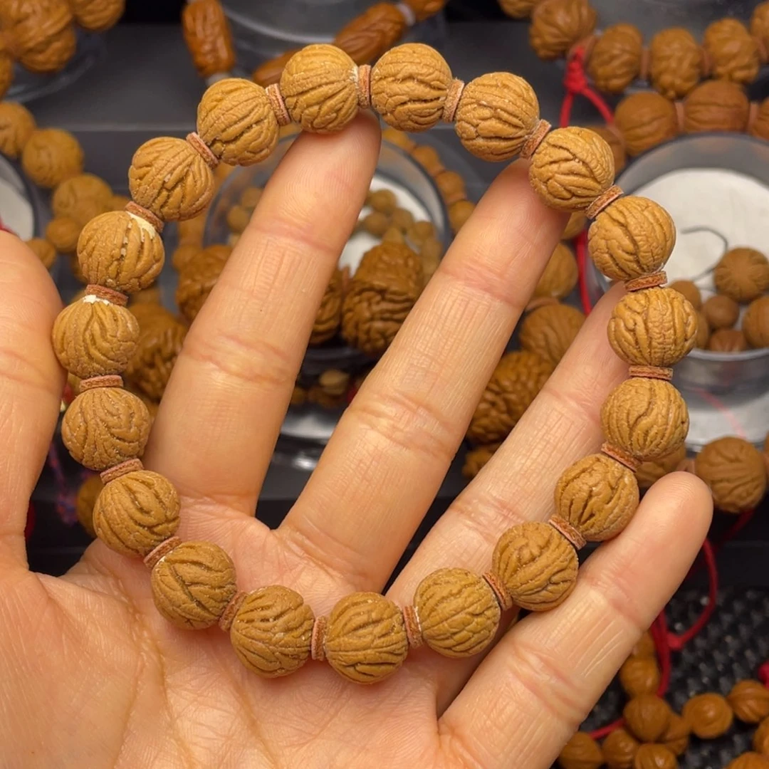 桃核吊坠满天星1.3