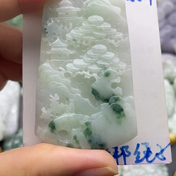翡翠未镶嵌颈饰天然翡翠